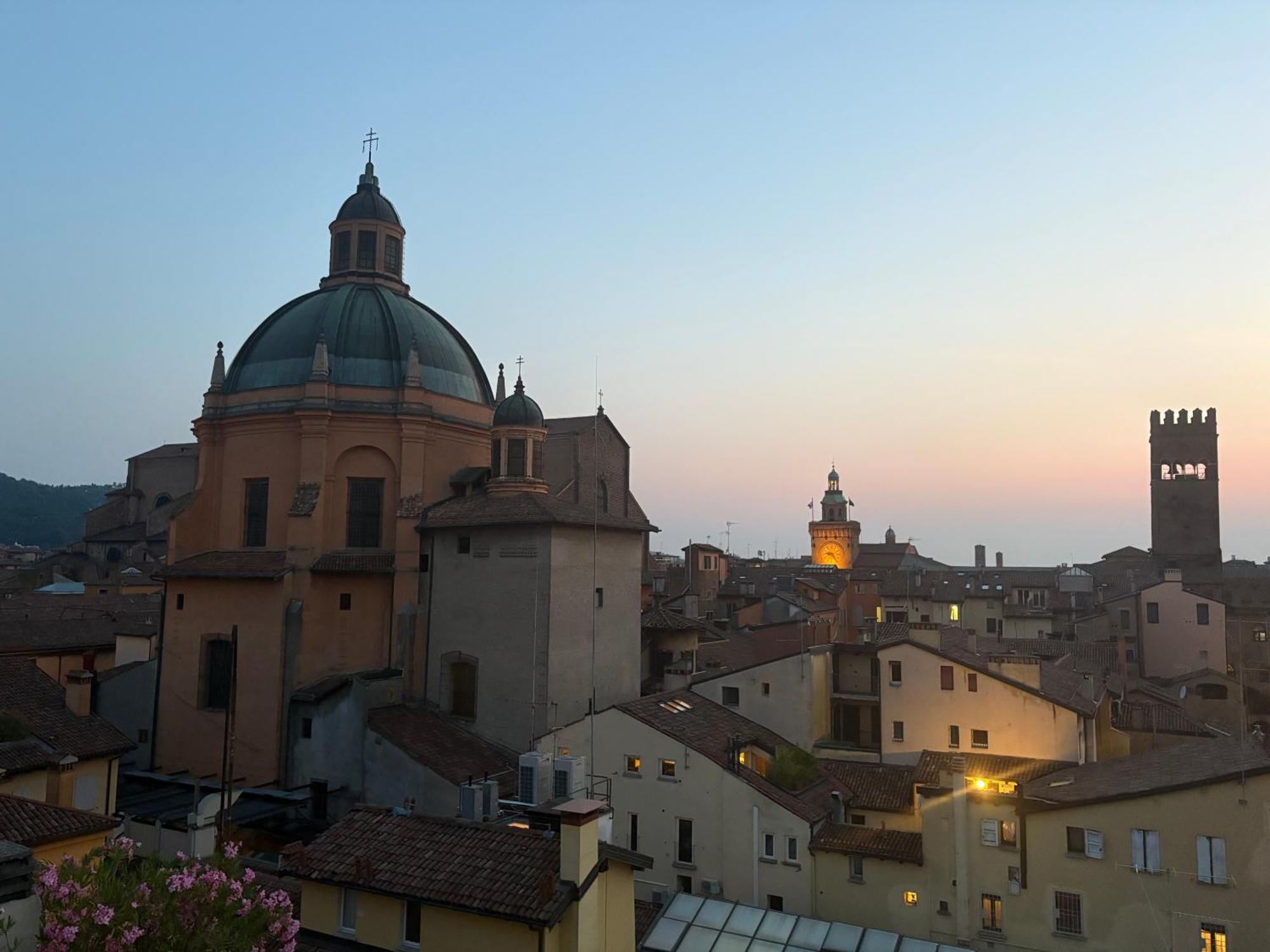 Altana Bologna, Bologna
